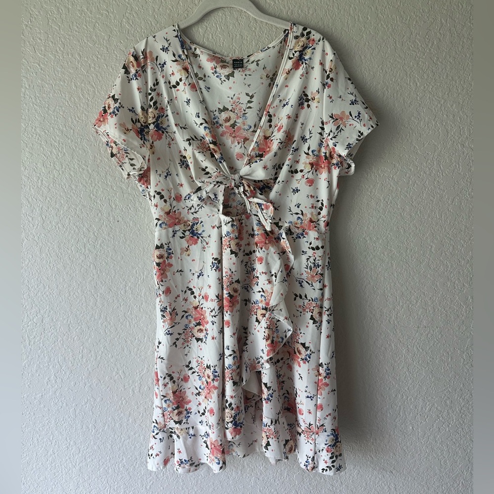 SHEIN Floral Tie Front Ruffle Hem Mini Dress – White Multi – Size XL